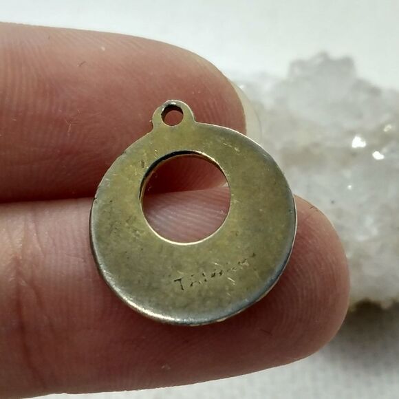 Porcelain white‎ enamel pink red roses floral scene pendant - Picture 2 of 2